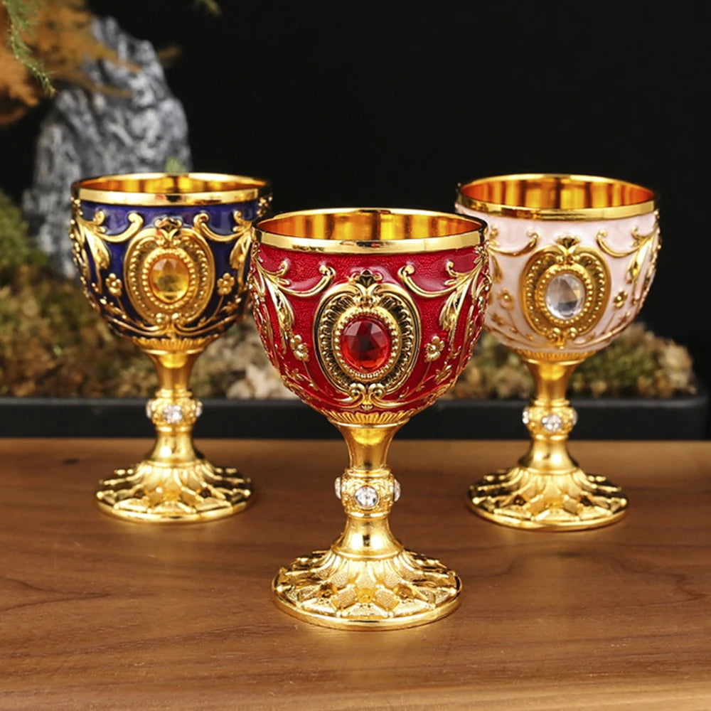 1pc Timeless Embossed Metal Chalice Goblet Vintage Wine Champagne Liqueur Cup Perfect for Bars Restaurants Home Decor