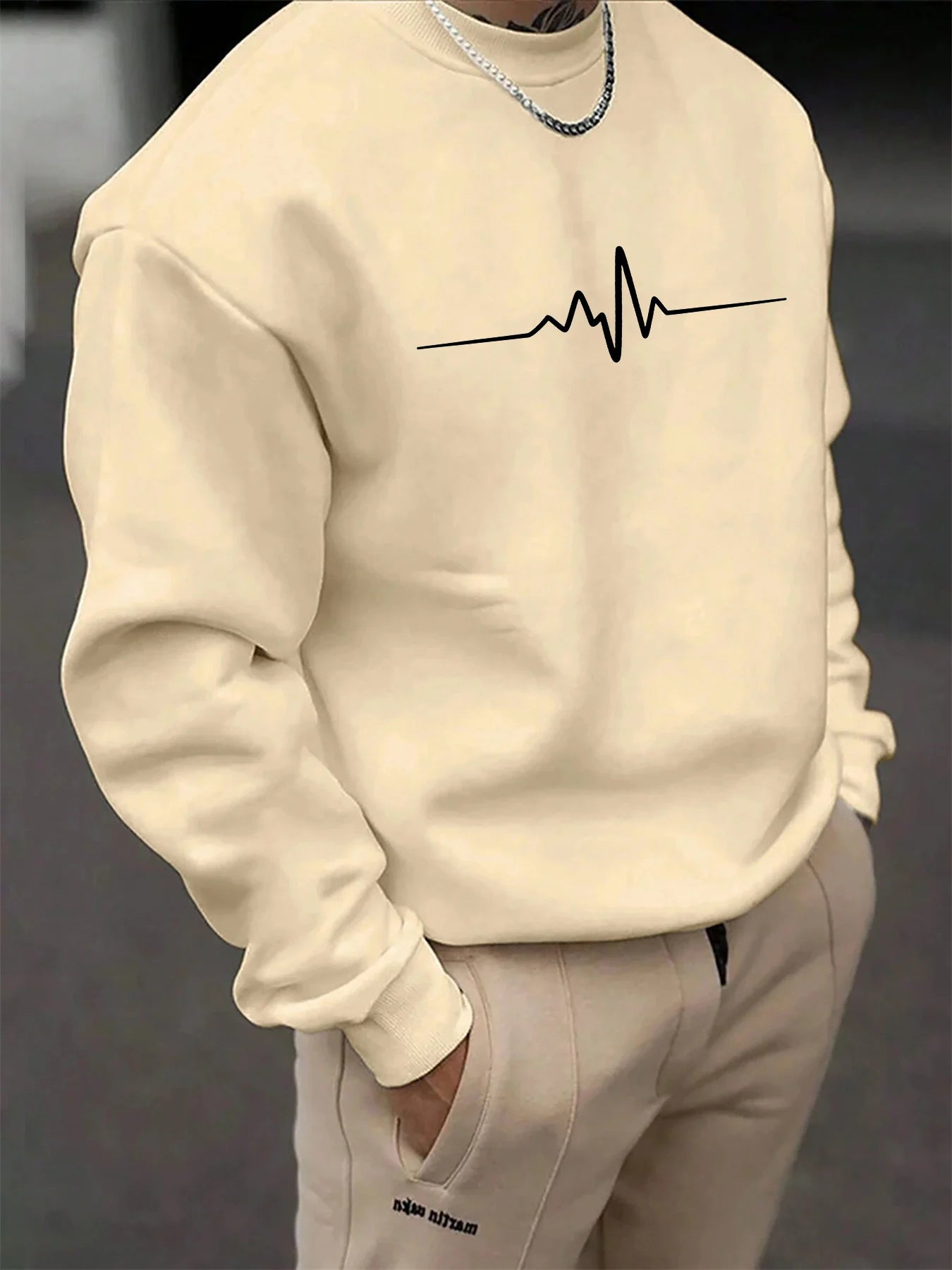 Men's autumn and winter fashionable casual loose electrocardiogram heartbeat pattern printed pullover with long sleeves